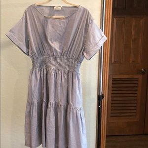 Vineyard Vines blue and white striped dress